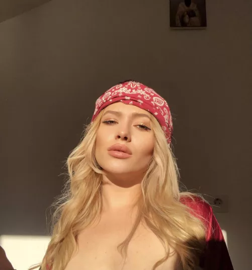 Link in com😈🔞OnlyFans creator😊Russian/Italian baby 20y by georgianalironn