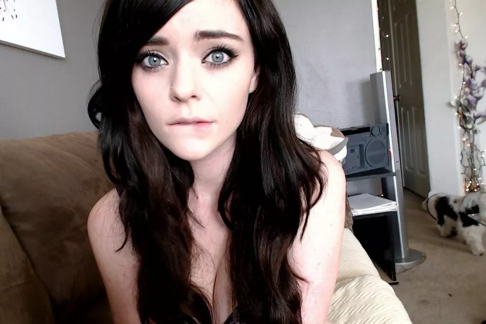 Lip Bite posted by k98nights