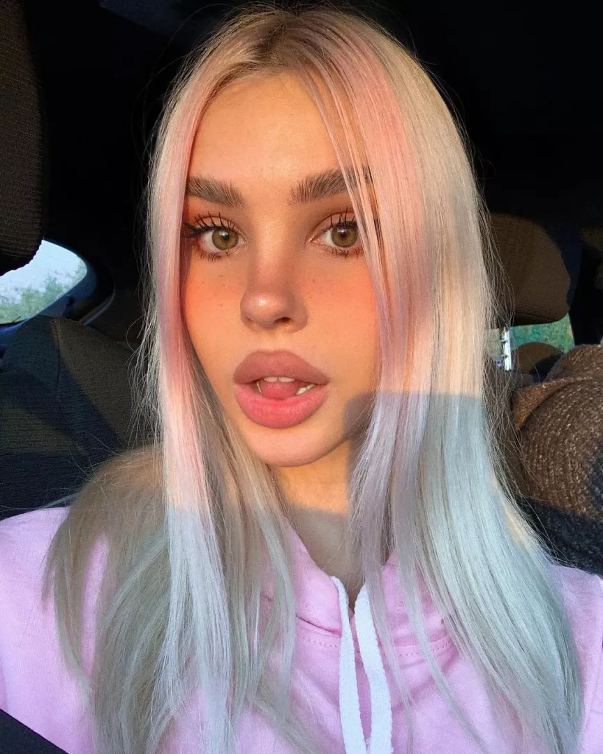 Lips posted by LactobacillusShirota