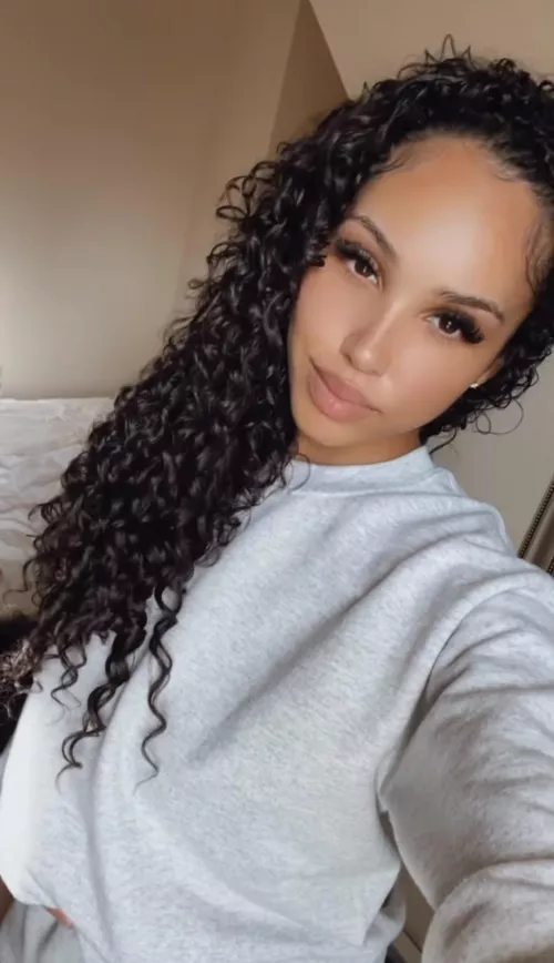 Lips made for sucking by Professional_Elk8082