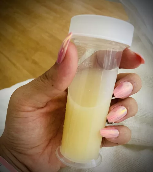 Liquid gold 😛 so much leaking out I wish someone could slurp some up for me by FlounderSuccessful79