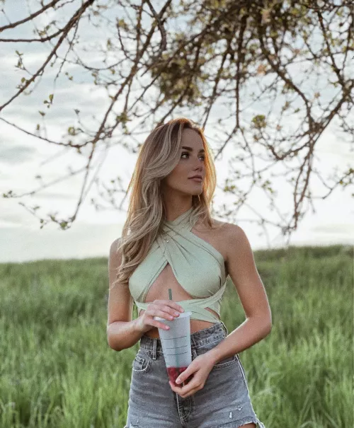 Lisa Marielle by CASHMERE1977