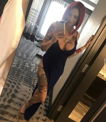 Literally my dream woman by pinggnip1177