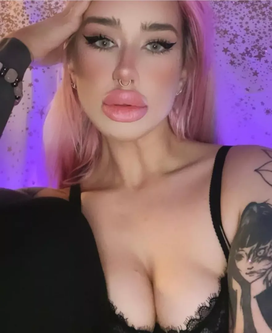 Literally perfect posted by Goony_McGoonerface