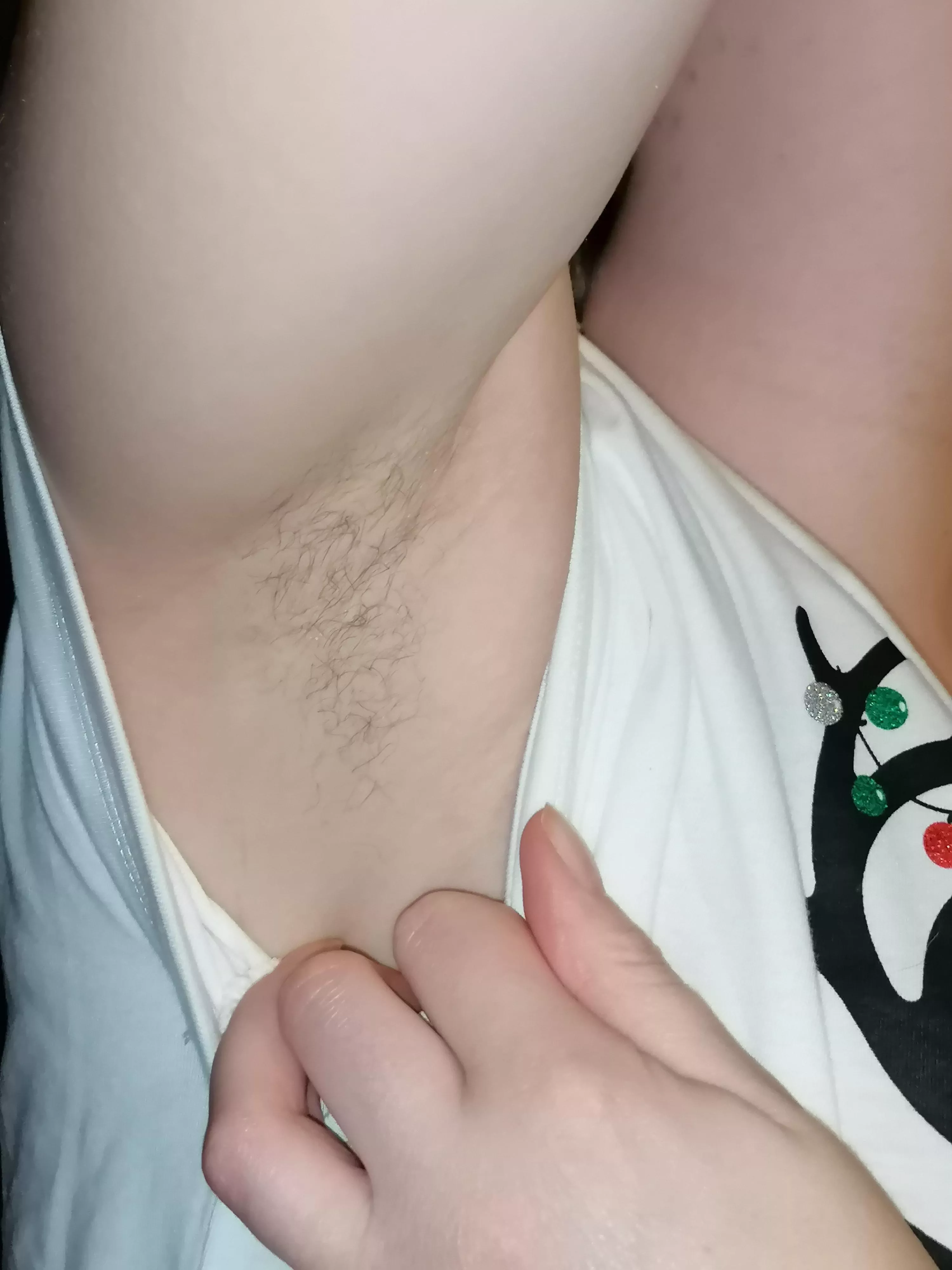 Little blonde fuzz posted by FernandJay