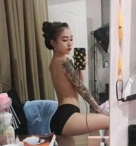 Little booty from a little by tinymodelthuy