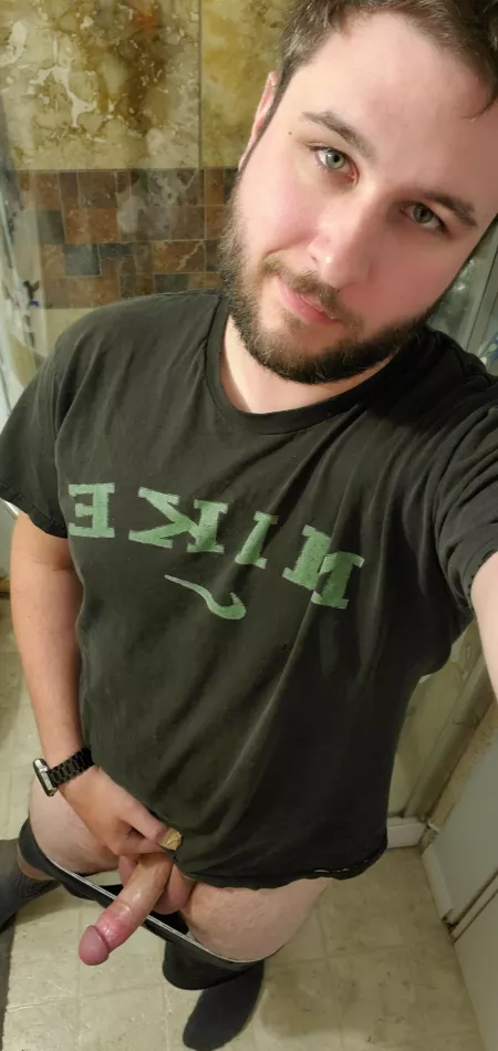 Little bored and losing clothes. Who's up and chatty? by slimslam_spaceman