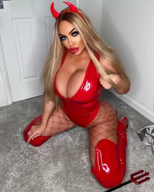 Little Devil by PistolNaulls