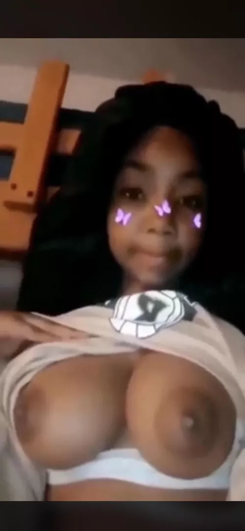 little qt by Conman566