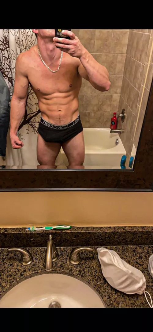 Little semi by __twizler__