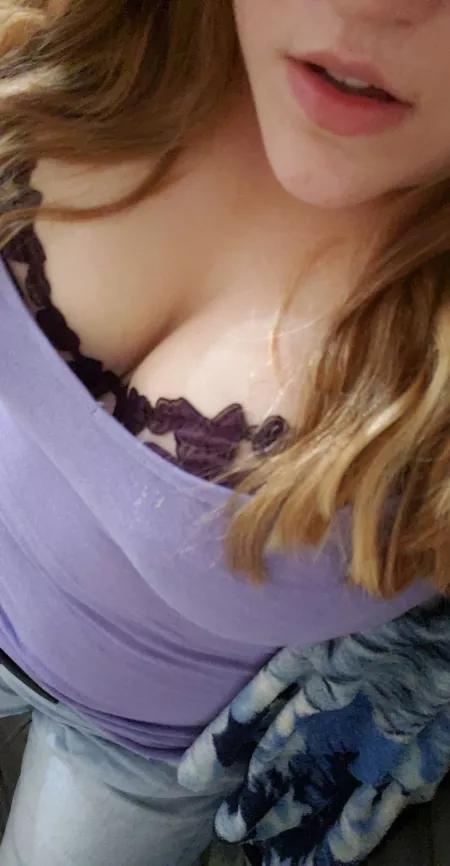 Little tease by drtlttlscrt