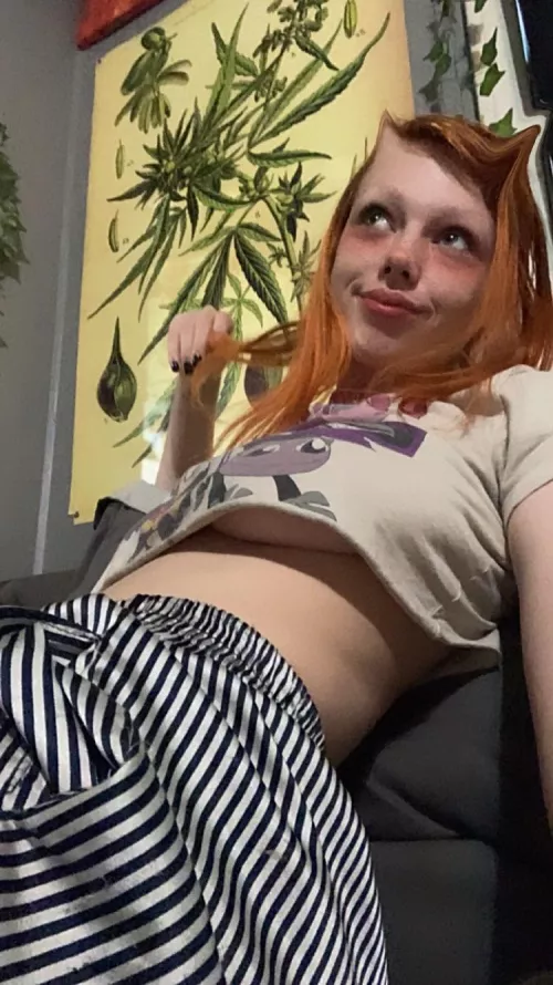 Little treat I posted on my Instagram stories this morning 😮‍💨💕 by Friendlylittlefae