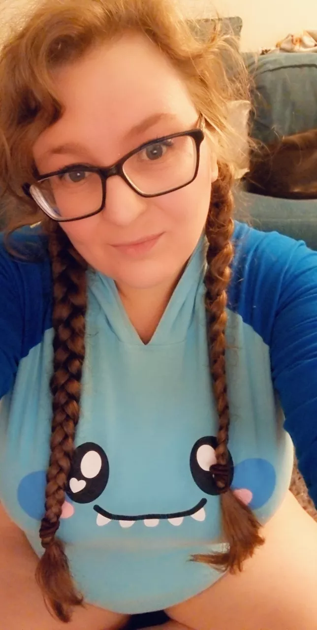 Littles, what's your favourite little space reward? Mine has to be story time. I always save up my points for story time! 🥰 posted by RecordUnlucky5724