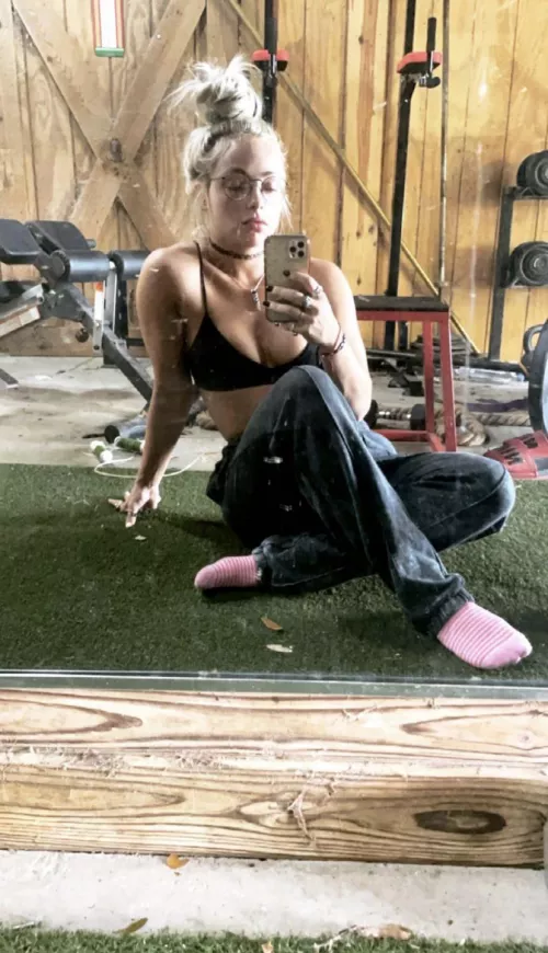 Liv Morgan by Fooman14