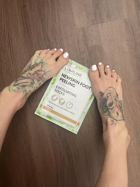 Living in the mountains means I take extra good care of my toesies 🥺 by jessuhbelle1