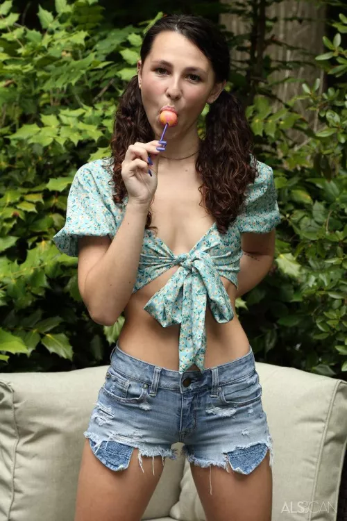 Liz Jordan by SugarDaddy8407