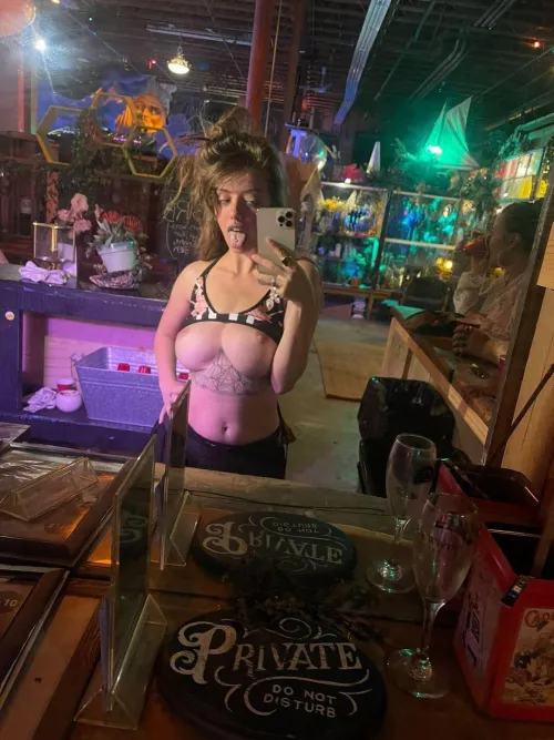Local bar wench flashing when no one's watching by babytaybae