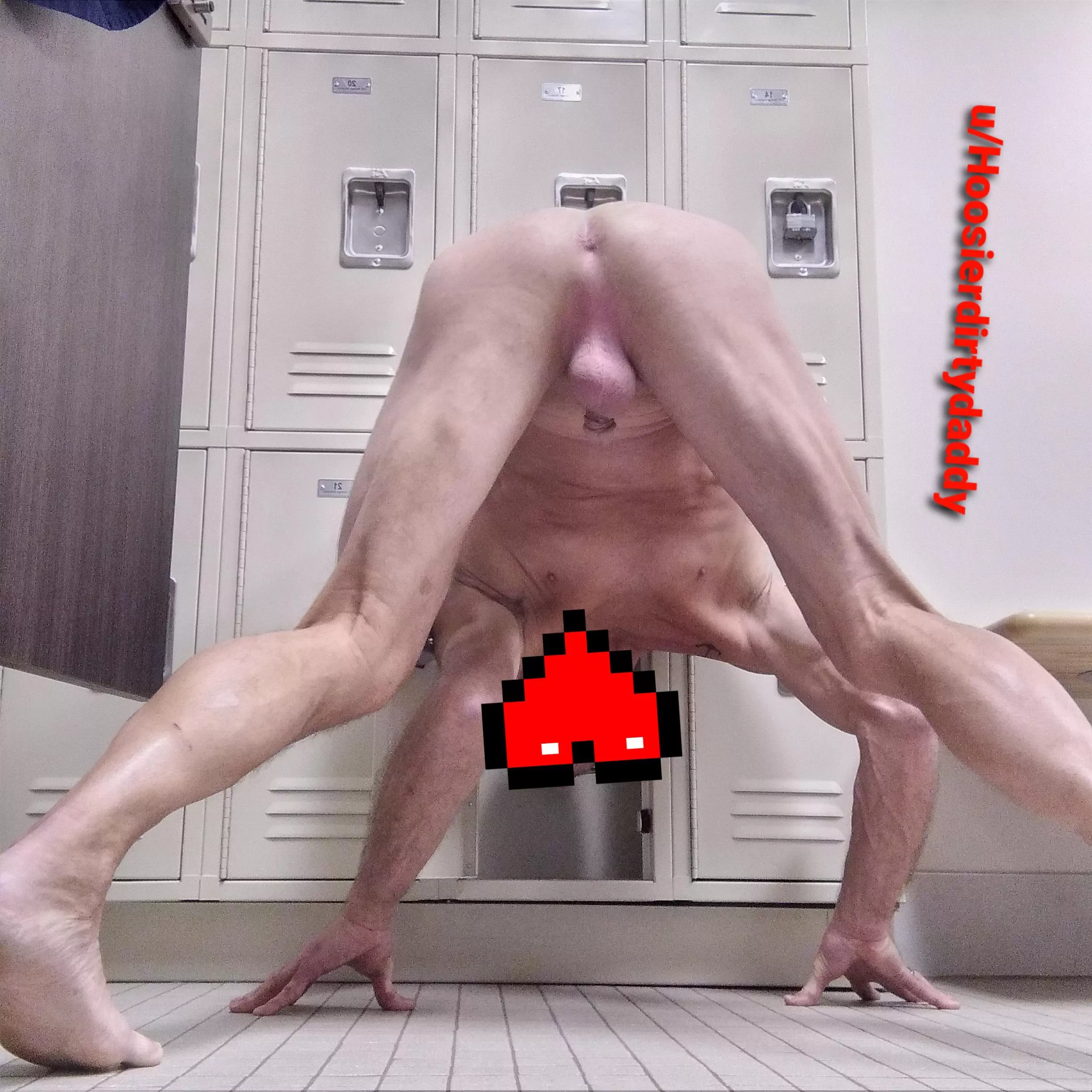 Locker room at work posted by Hoosierdirtydaddy