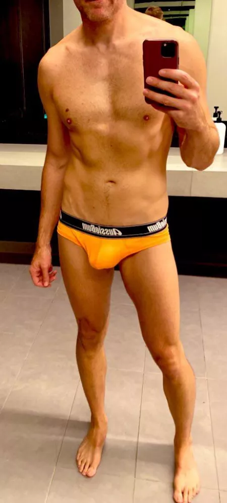 Lockerroom time in my new ABs by jockedoff