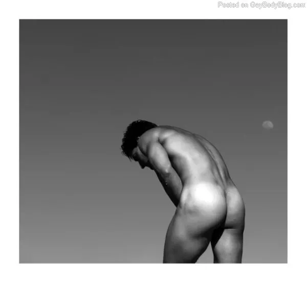 Logan Swiecki-Taylor by Hubert Pouches posted by MarsNirgal