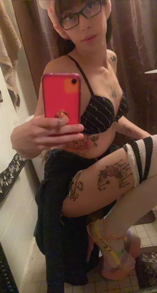 lol nyc girl definitely thinking bout making a OF what you guys think? by transslutxxx