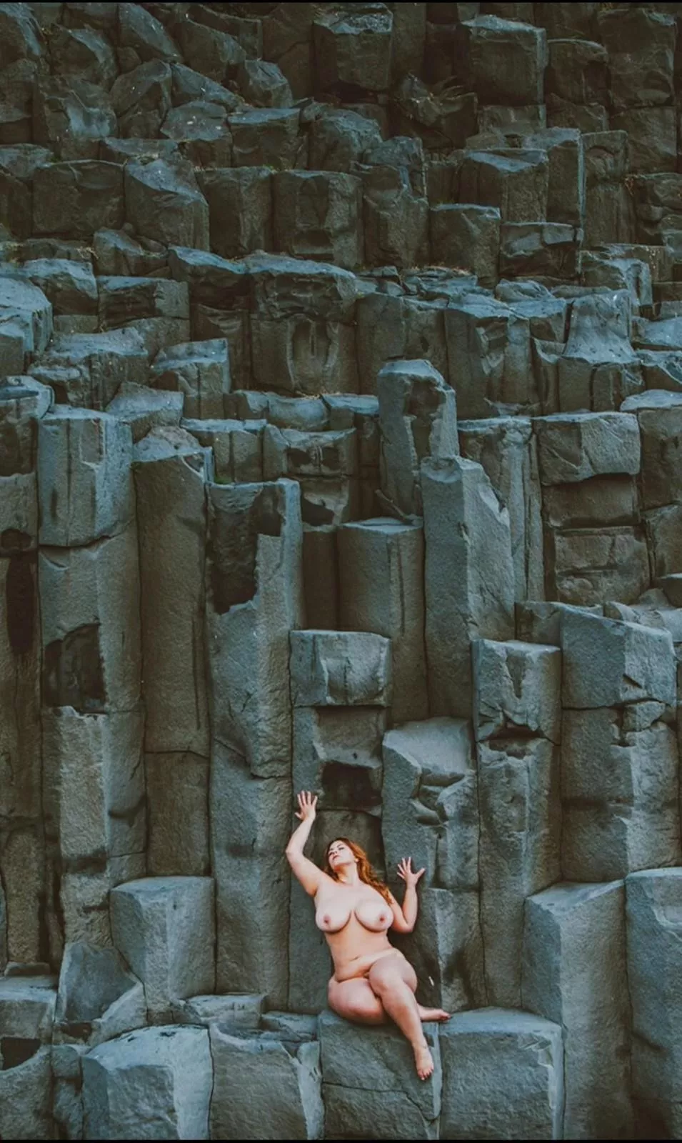 London Andrews posted by evenflow_2991