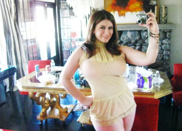 London Andrews posted by evenflow_2991