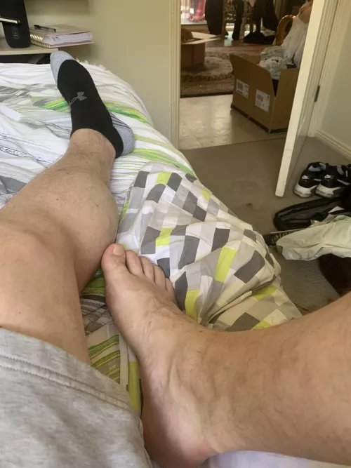 Long day. Might blow a load on my sexy feet by unicrom12