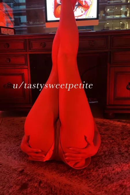 Long legs, skinny, sweet, and petite by tastysweetpetite