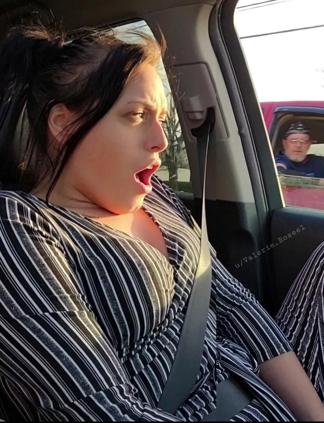 Long story short- I was playing with myself in the car with the windows down & this guy pulled up to the red light & caught me off guard lol He heard me moaning. Oh well 🤷‍♀️ [f] posted by Valerie_rosee1