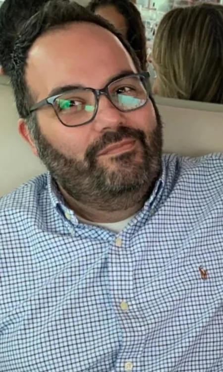 Longest surviving r/gaymers mod, bored as crap while I wait for my ex to move his shit out of our apartment. Trying to be less introverted. Occupy my time lol by synspark