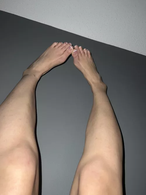 look at my fresh set! :) by lil_miss_oshun