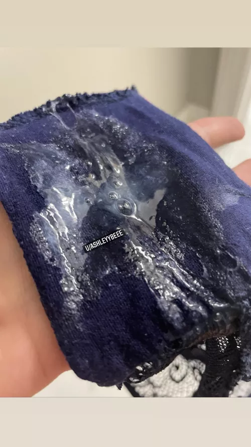 Look at this beauty 💙 All my ovulation cream by Ashleyybeee