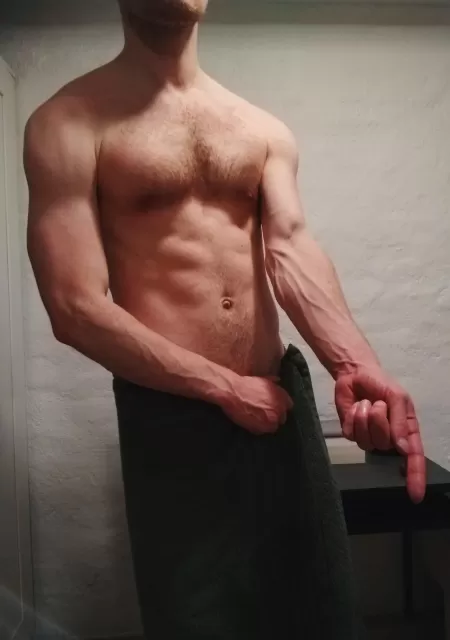 Look down, now back to me. by whistlingkitedragon