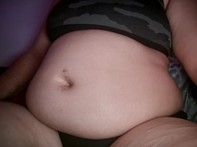 Look how wide I've been getting, too! by throwawayfeedee18