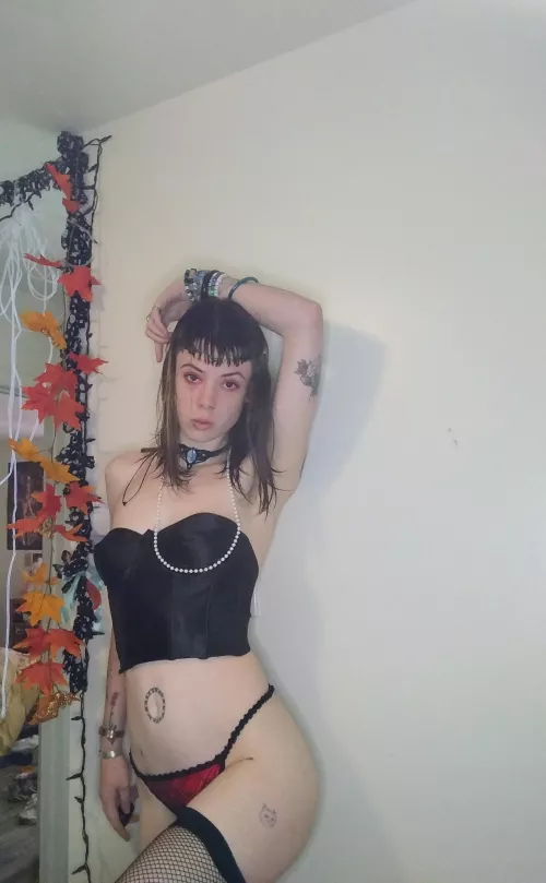 Look into my eyes, Slave... you belong to Mistress Ophelia now. 😈 Look in the comments for your next task, and don't keep me waiting! 😘 [selling] by iambabalon