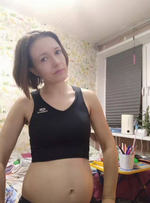 Look, it's like I'm 5 months pregnant by madame_diet