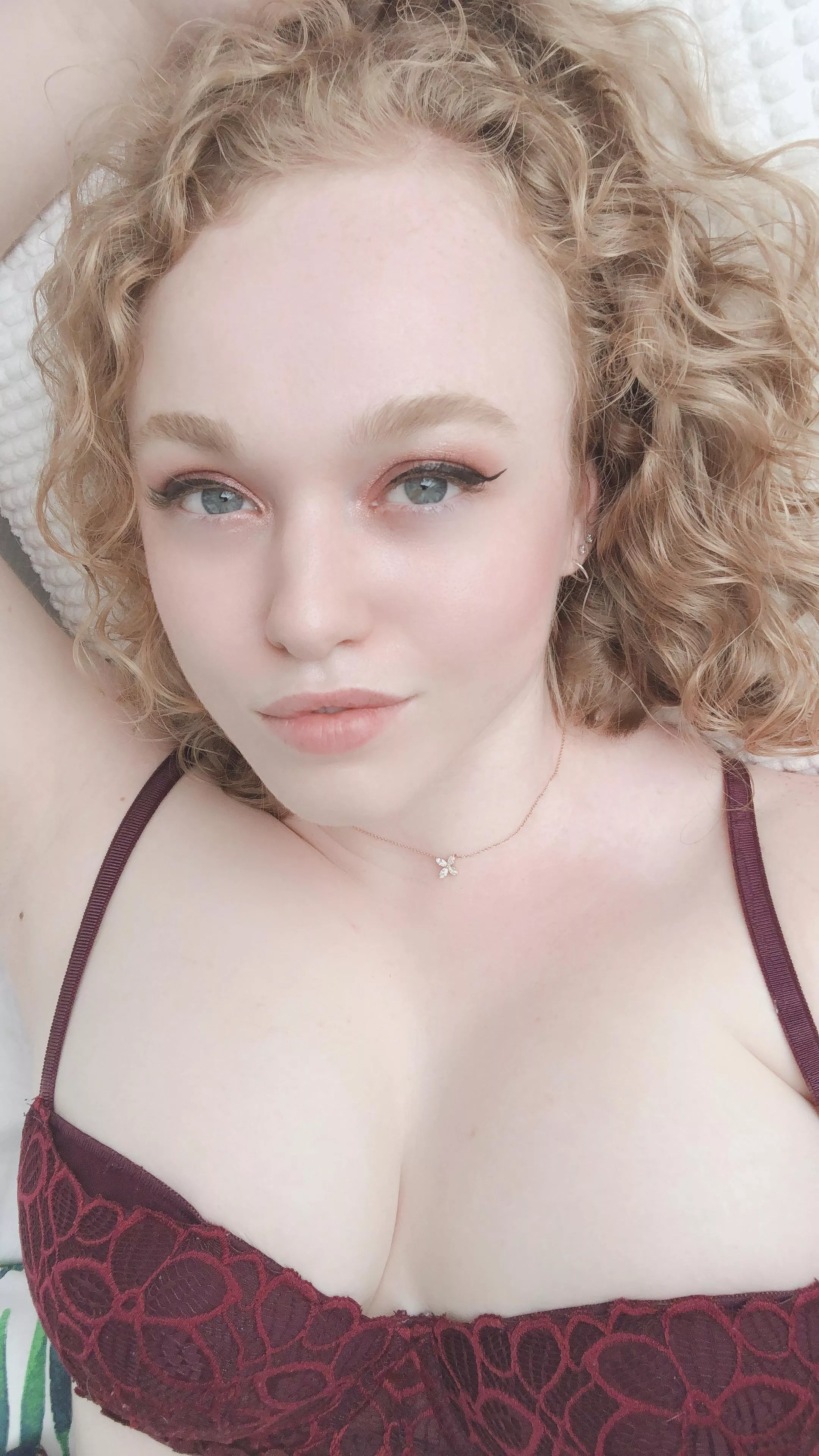 Look me in the eyes... or tiddies, I won't mind posted by sarah-xxx