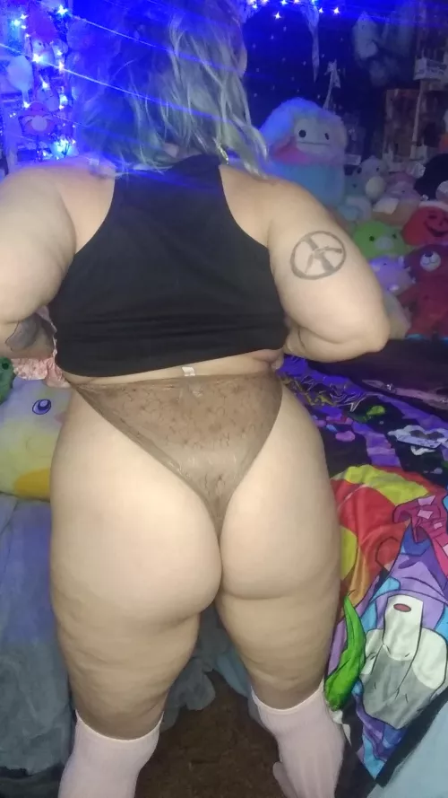 Look okay?? by lesleg0re