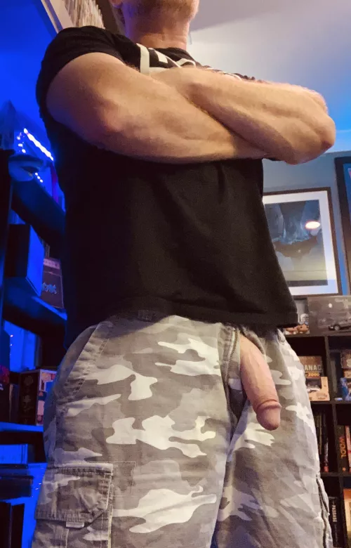 Look what just slipped out by 000Big_Gun000