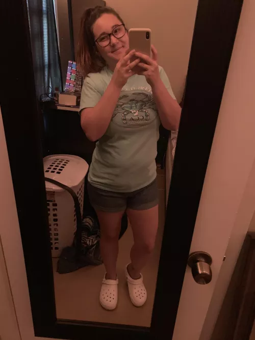 Looking for a man to use her. Bulls welcome by rollininstyle14