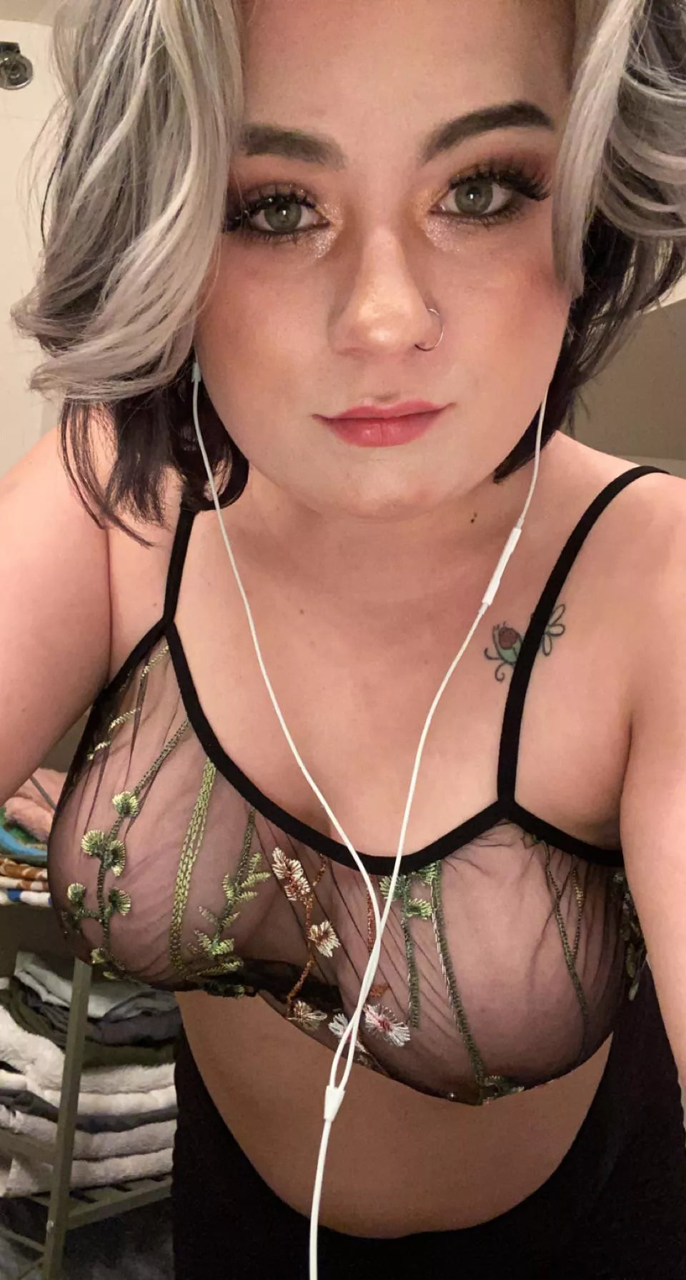 Looking for a snuggle buddy. I promise I’ll put on my black lipstick for the snuggling🖤 posted by SnooPeanuts5641