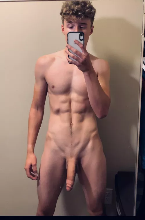 Looking for an honest rating (m)20 by Elrayjoe