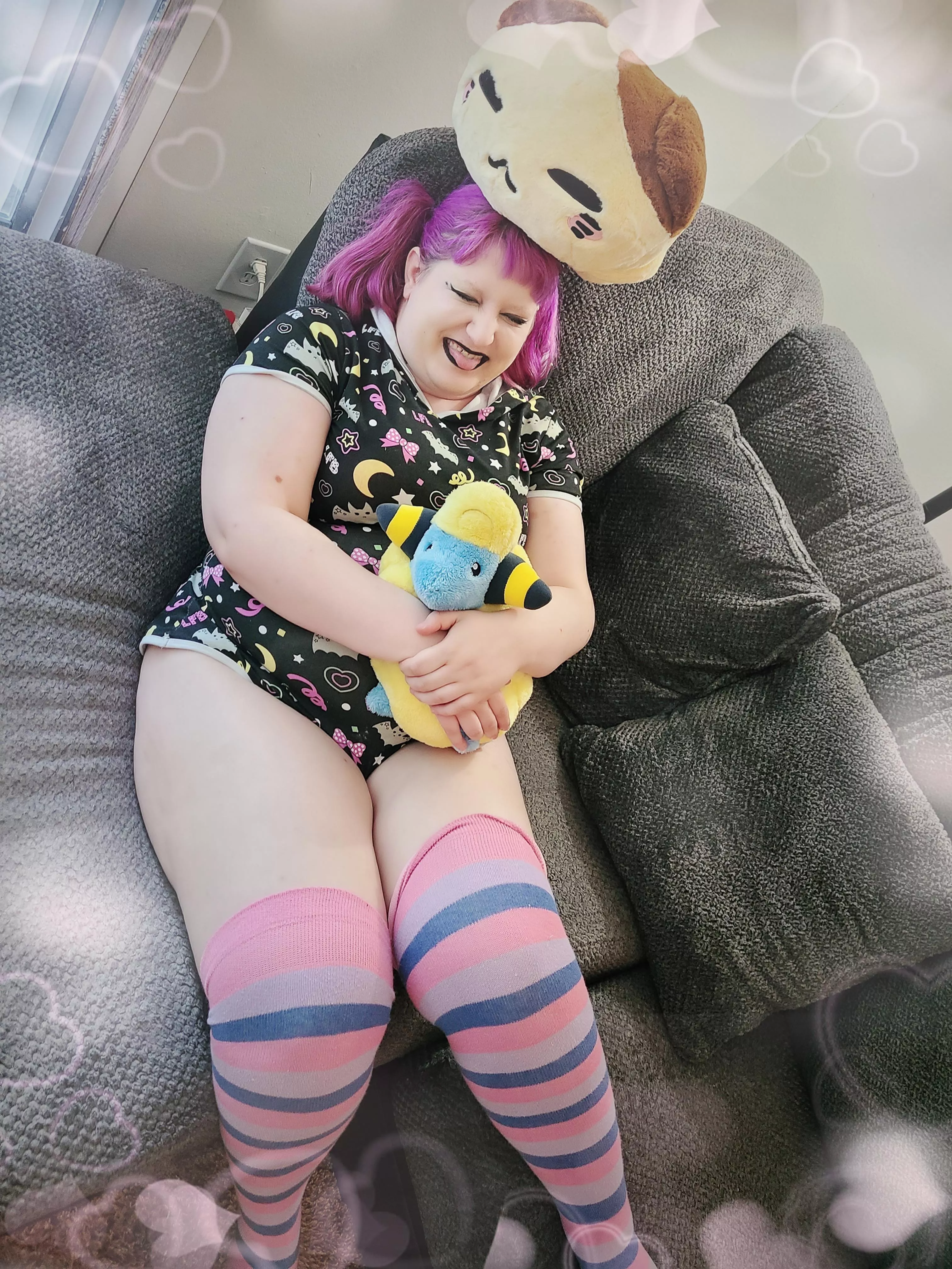 Looking for friends in the ddlg community! Comment before you dm♡ posted by yumechan34