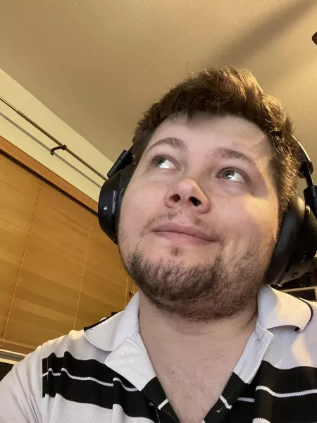 Looking for guys to play some games with! :3 by chrislafeken