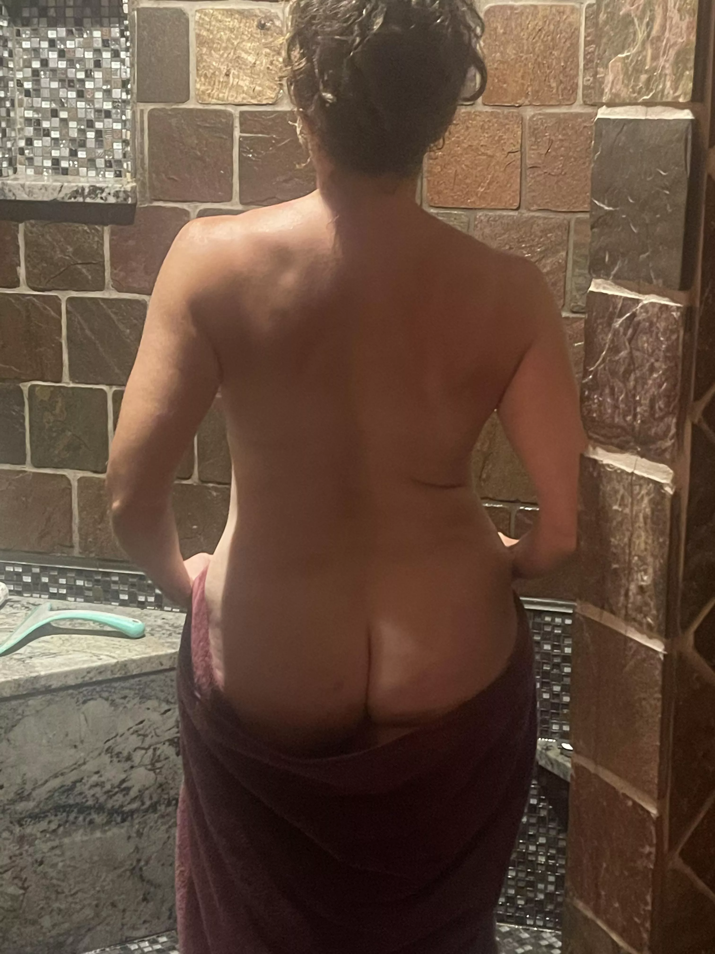 Looking for hot and hung posted by AlwayZ0N10