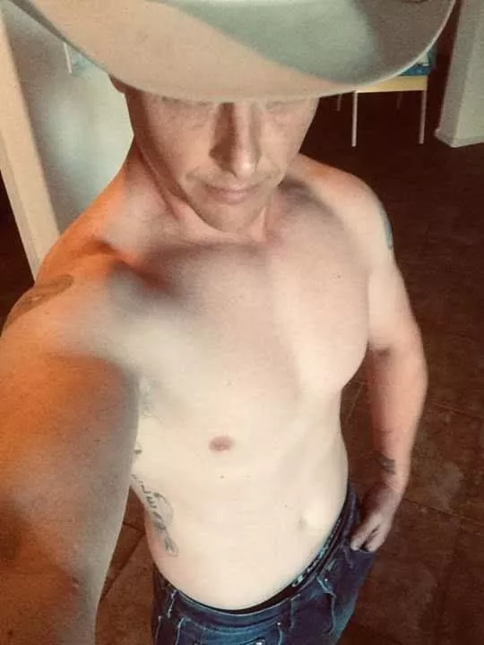 Looking for naughty ex mormon gals posted by SnooRevelations194