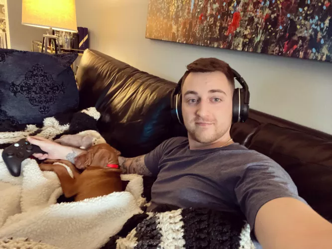 Looking for people to play the new Halo game with. Xbox or otherwise. by x8bitReignbeaux