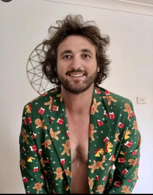 Looking for player two …… by bondgamesband