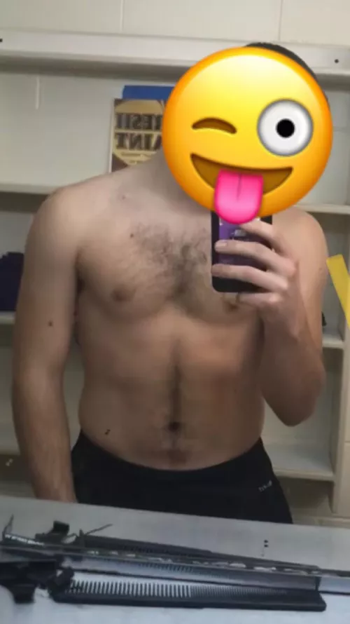 Looking for sluts to please me by Dcsbest124